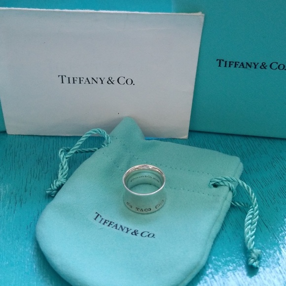 Tiffany &Co 1837 ring. I do not have box or pouch - Picture 2 of 3